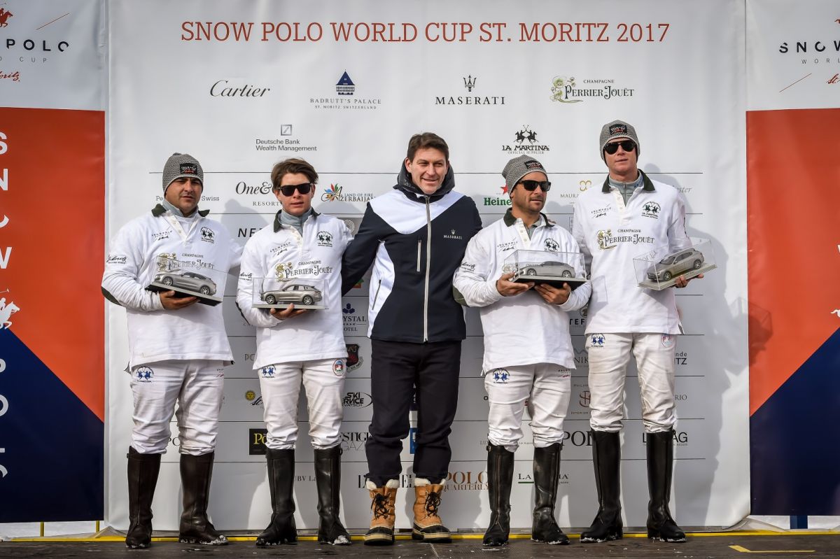 695440407TP032 Maserati Pol